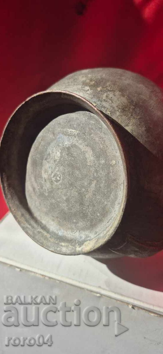 RENAISSANCE WINE JUG - 6