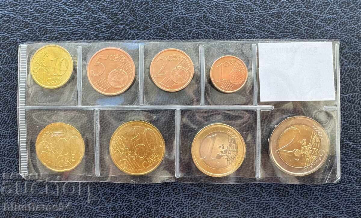 Setul euro mix San Marino cu preț 35.00 BGN | € 17.90 Setul euro mix San Marino cu preț 35.00 BGN | € 17.90