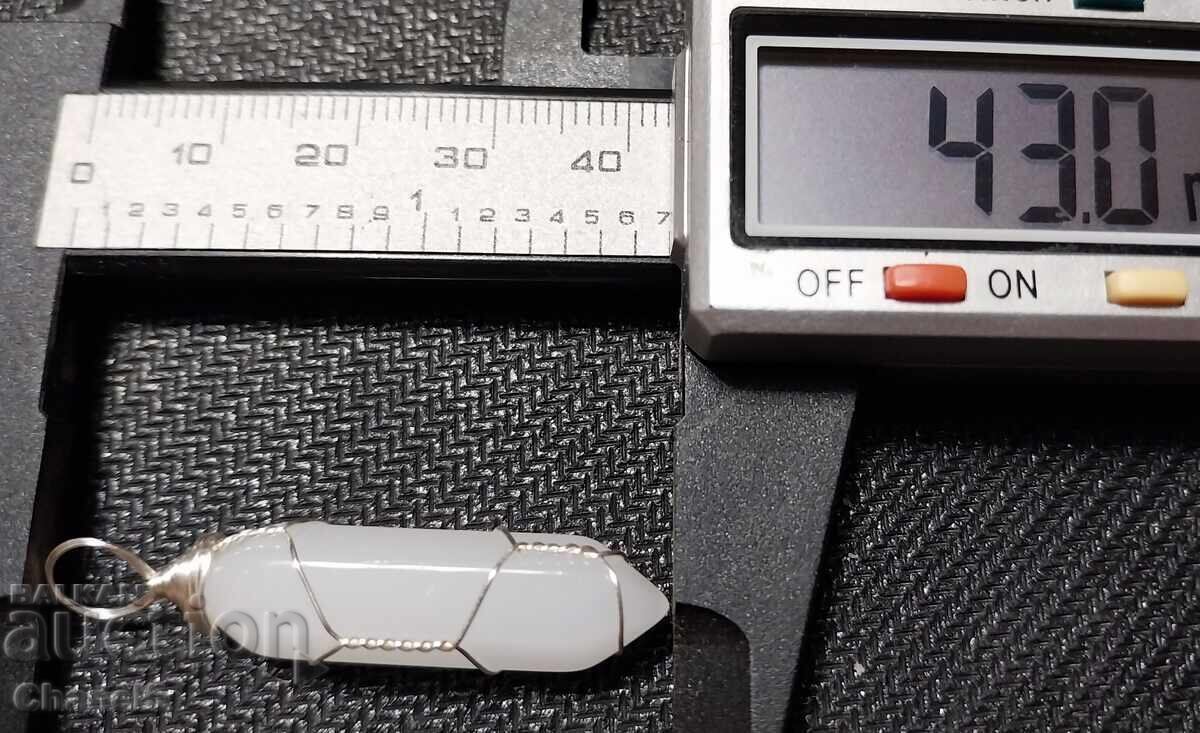 Delivery of ROCK CRYSTAL MEDALLION, HANDMADE - (917) Delivery of ROCK CRYSTAL MEDALLION, HANDMADE - (917)