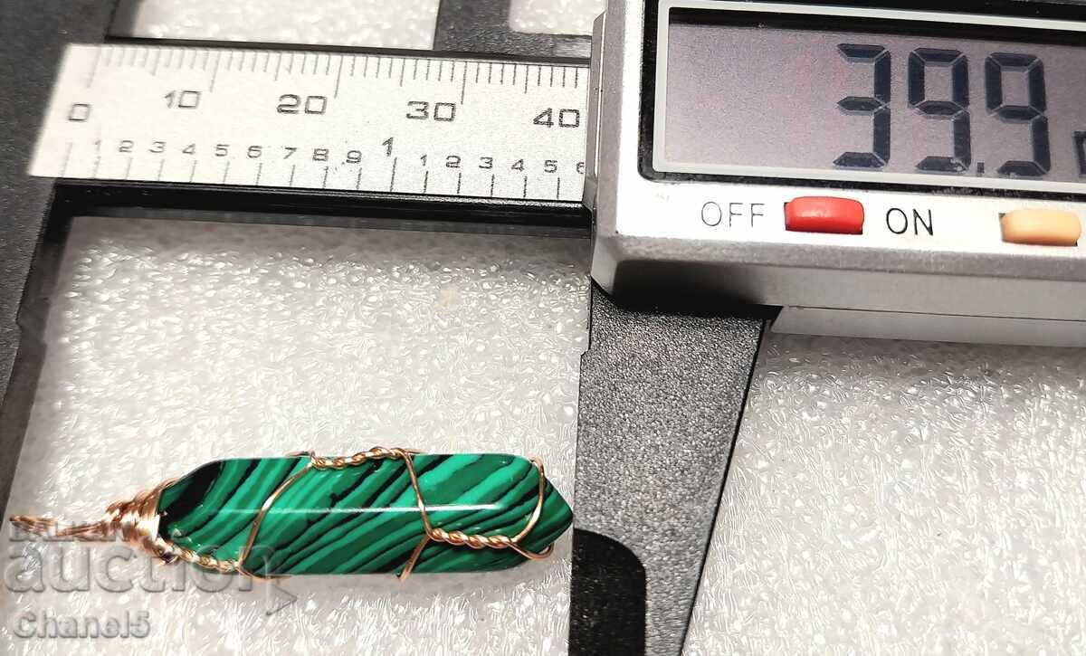 Licitație MEDALION DE MALACHIT, FACUT MANUAL - (918) Licitație MEDALION DE MALACHIT, FACUT MANUAL - (918)