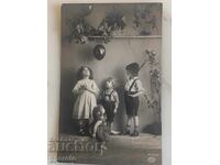 Interesting old travel postcard - Children with balloons (censored) 1915