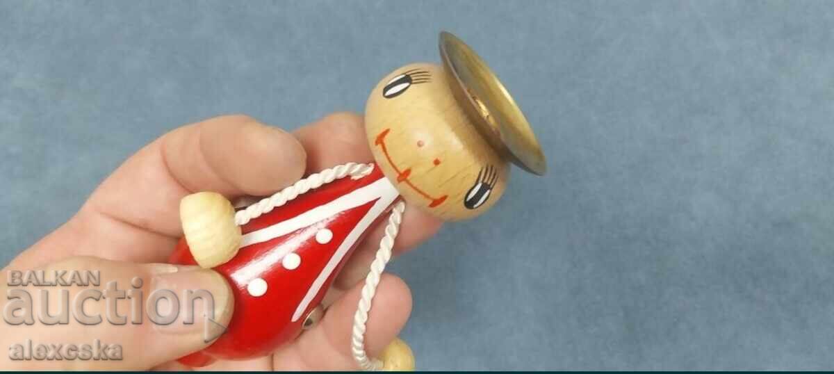 A set of wooden candlesticks - 5 A set of wooden candlesticks - 5