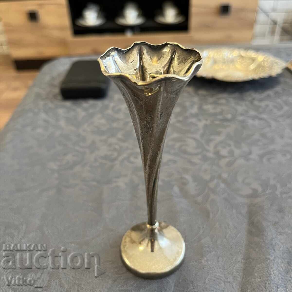English silver vase, silver vase, markings with price 89.00 BGN | € 45.50 English silver vase, silver vase, markings with price 89.00 BGN | € 45.50