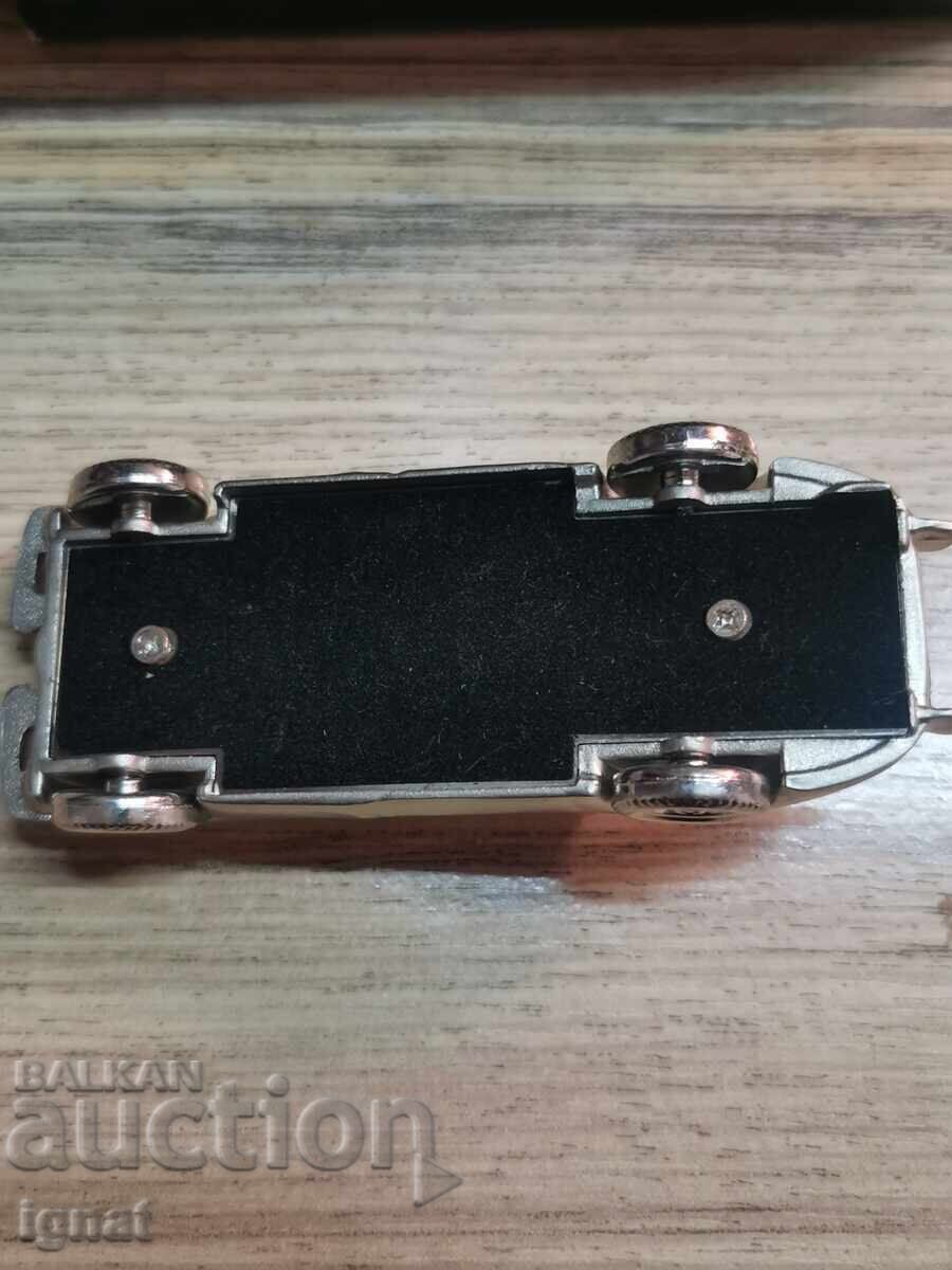 Jaguar XK 140 - 5 Jaguar XK 140 - 5