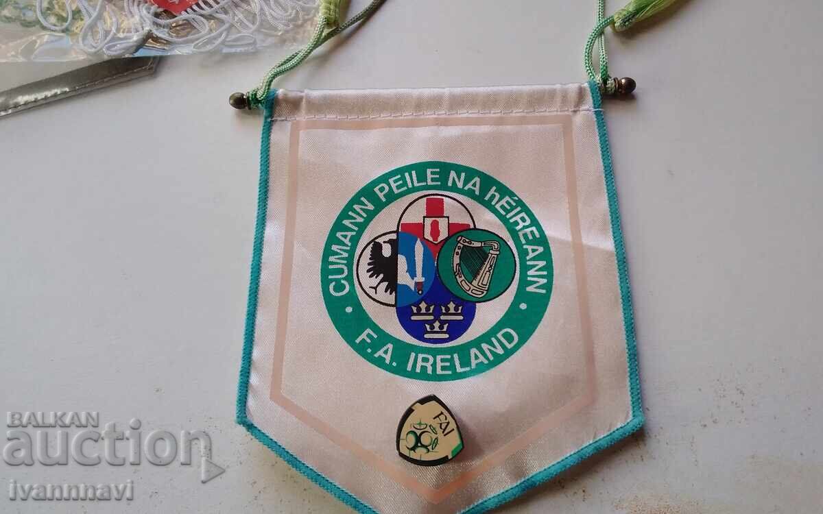 Σημαία και σήμα της Ιρλανδίας Σημαία και σήμα της Ιρλανδίας