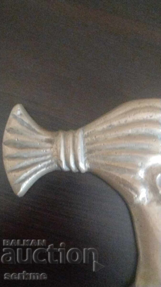 Δημοπρασία Χάλκινη φιγούρα Δημοπρασία Χάλκινη φιγούρα