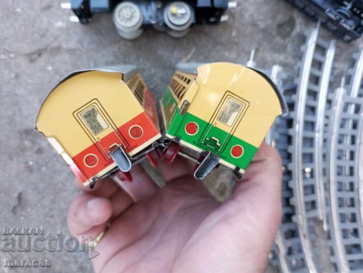 Delivery of Old children's toys