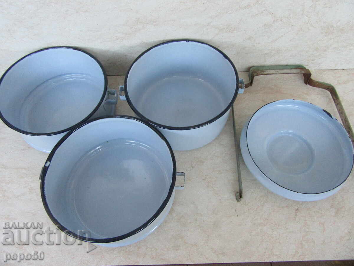 WELL PRESERVED FOOD VESSELS FROM SOCA with price 35.00 BGN | € 17.90 WELL PRESERVED FOOD VESSELS FROM SOCA with price 35.00 BGN | € 17.90