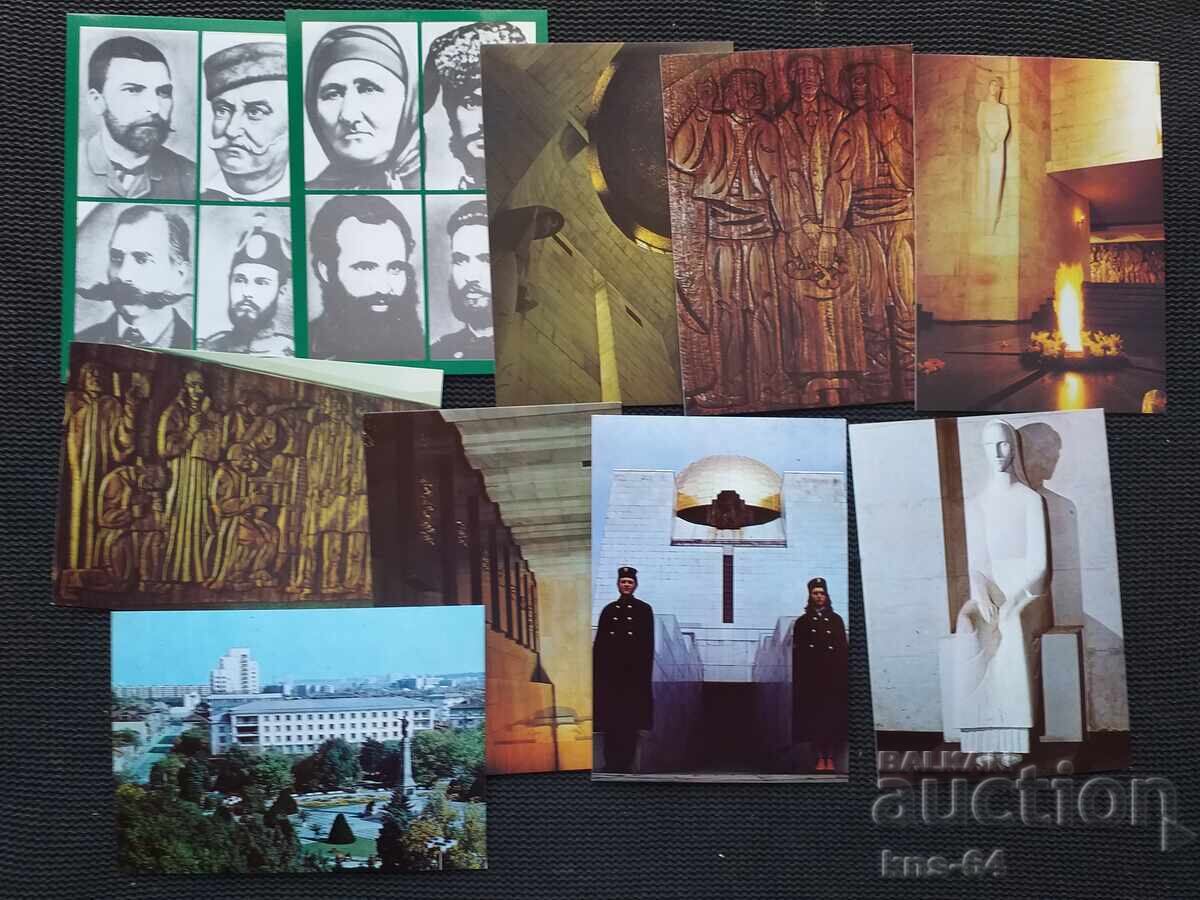 Русе Пантеон на възрожденците   Лот с цена 7.50 лв. | € 3.83