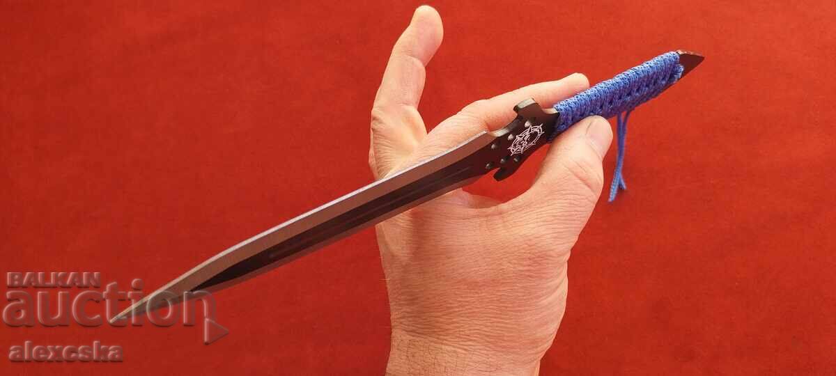 Аукцион Нож за хвърляне Аукцион Нож за хвърляне