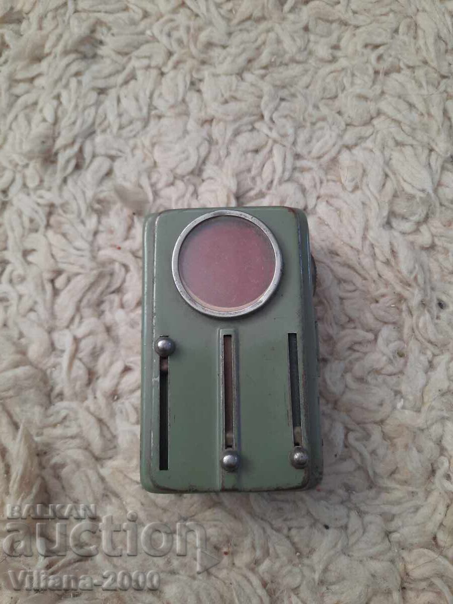 Lanterna veche de cale ferată. cu preț € 6.14 | 12.01 BGN