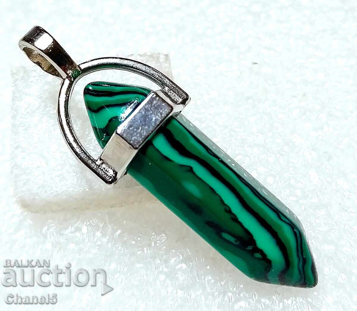 MALACHITE MEDALLION - (924) MALACHITE MEDALLION - (924)