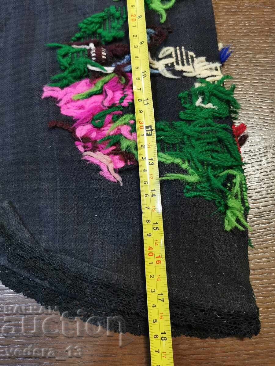 Auction FOLK COSTUME - APRON Auction FOLK COSTUME - APRON