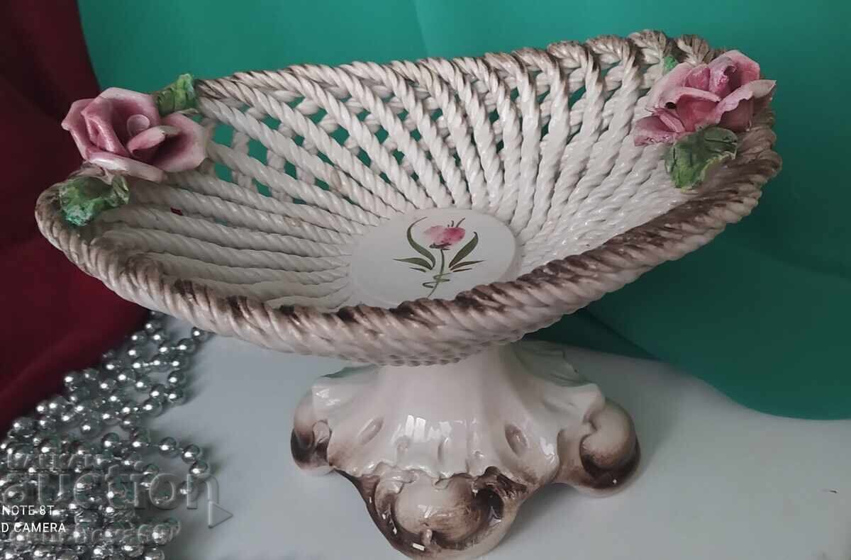 Auction BEAUTIFUL Retro Fruit Bowl BASSANO with stand Auction BEAUTIFUL Retro Fruit Bowl BASSANO with stand