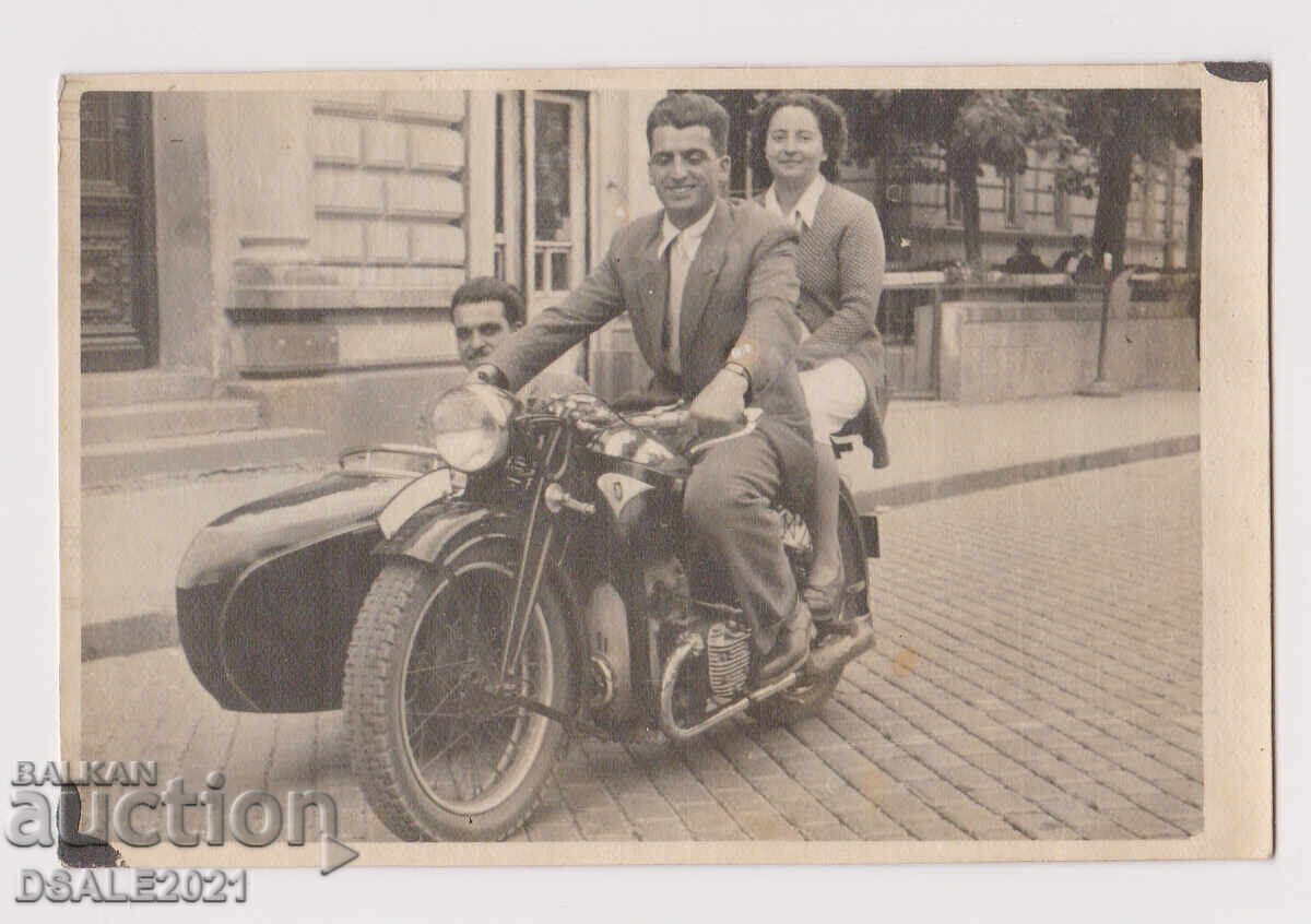 1946 Σοφία παλαιά μοτοσυκλέτα με καλάθι φωτογραφία 12,7x8,3 εκ. /70302 1946 Σοφία παλαιά μοτοσυκλέτα με καλάθι φωτογραφία 12,7x8,3 εκ. /70302