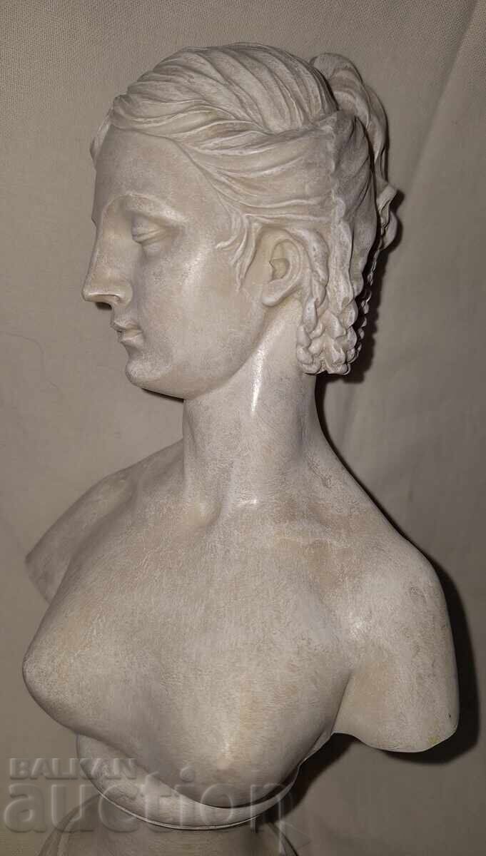 Figurină cu bust - 5 Figurină cu bust - 5