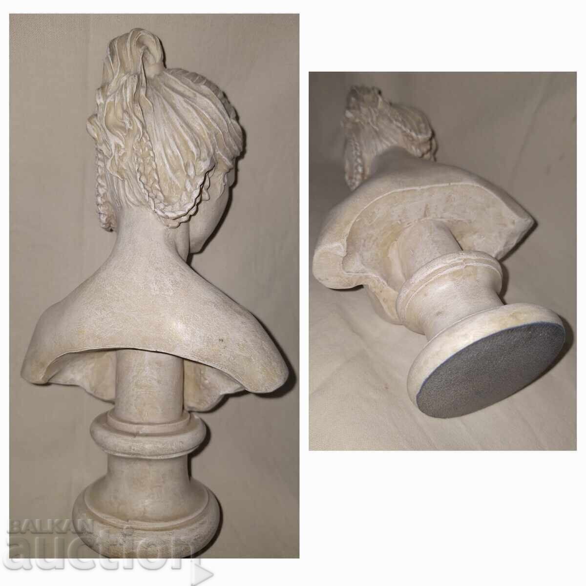 Figurină cu bust - 7 Figurină cu bust - 7