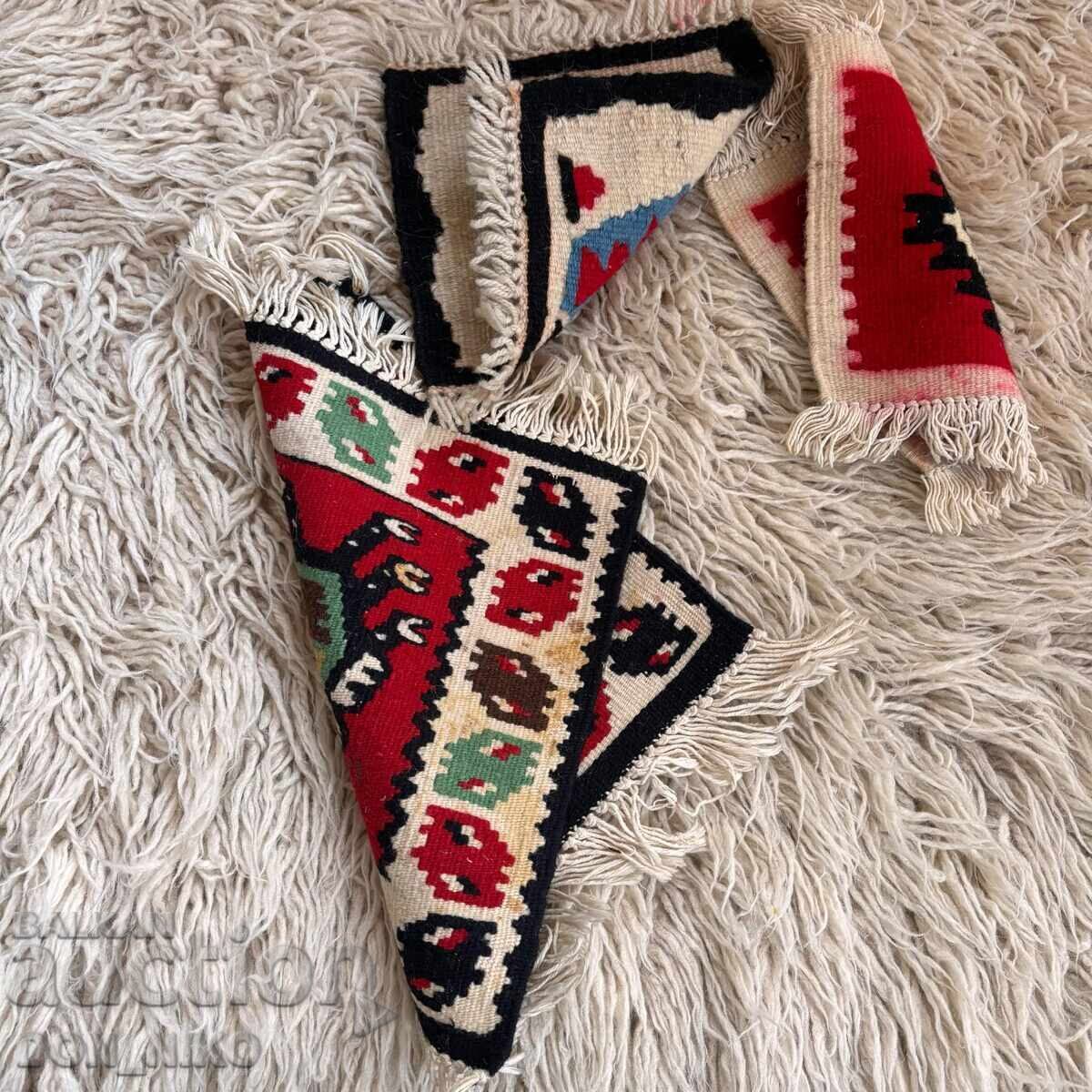 Licitație Covoare miniaturale de lana pentru decor