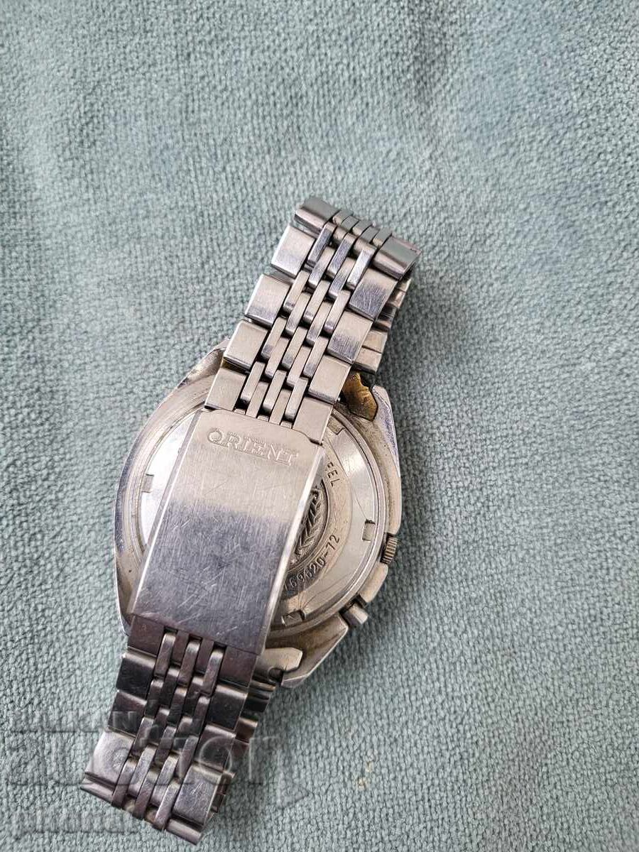 Auction ORIENT HiAce collector's watch Auction ORIENT HiAce collector's watch