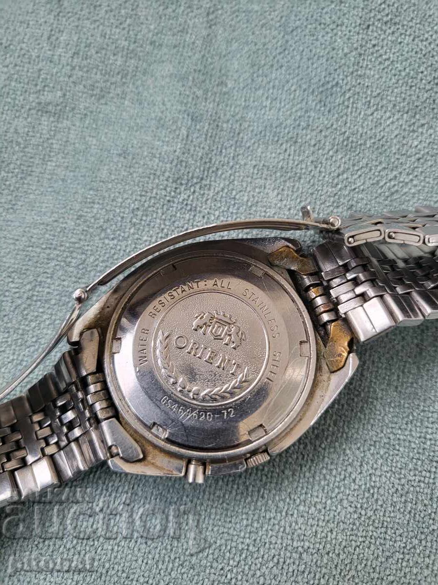 Delivery of ORIENT HiAce collector's watch Delivery of ORIENT HiAce collector's watch