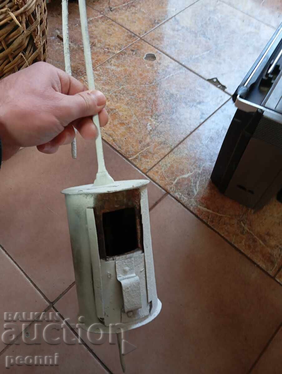 Auction Old device for popcorn, coffee, chickpeas Auction Old device for popcorn, coffee, chickpeas