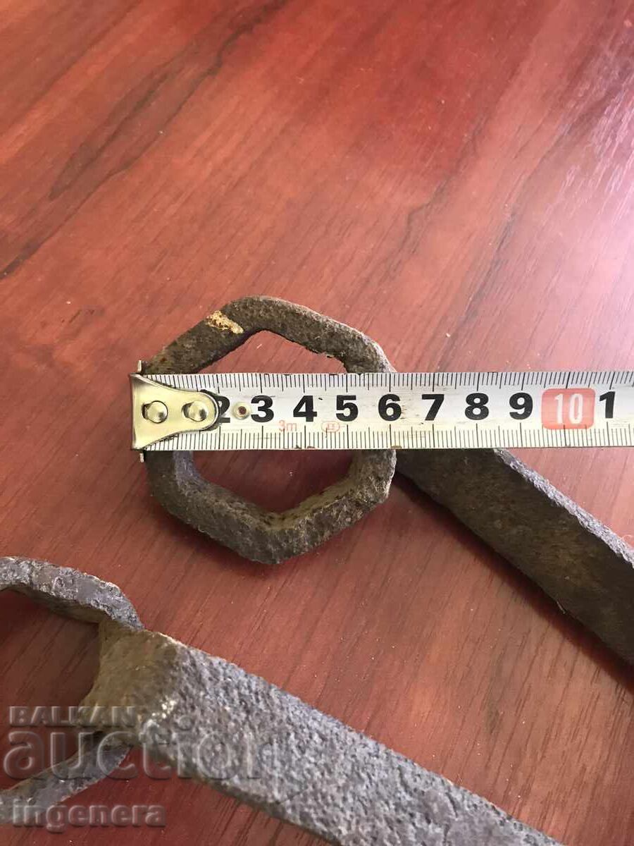 Delivery of ANTIQUE WRENCH - 2 PCS. FOR COLLECTION Delivery of ANTIQUE WRENCH - 2 PCS. FOR COLLECTION