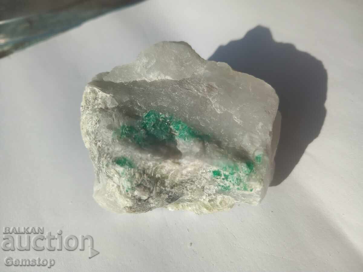 690.30 carats of natural raw emerald 690.30 carats of natural raw emerald