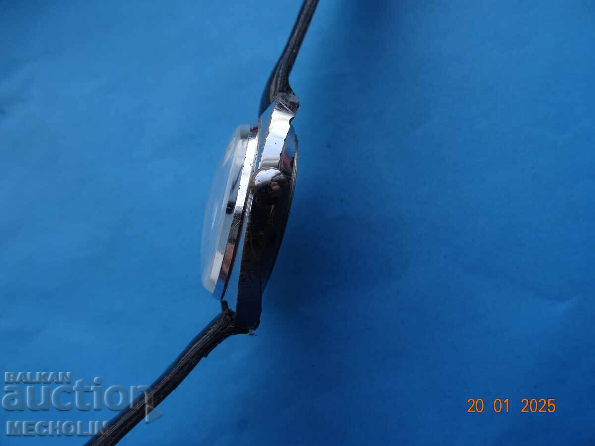 Russian COLLECTOR'S WATCH VICTORY 4 - 5 Russian COLLECTOR'S WATCH VICTORY 4 - 5