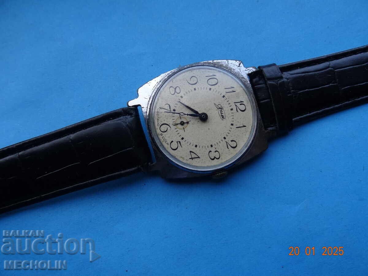 Russian COLLECTIBLE WATCH WINTER VICTORY 1 with price 18.00 BGN | € 9.20 Russian COLLECTIBLE WATCH WINTER VICTORY 1 with price 18.00 BGN | € 9.20