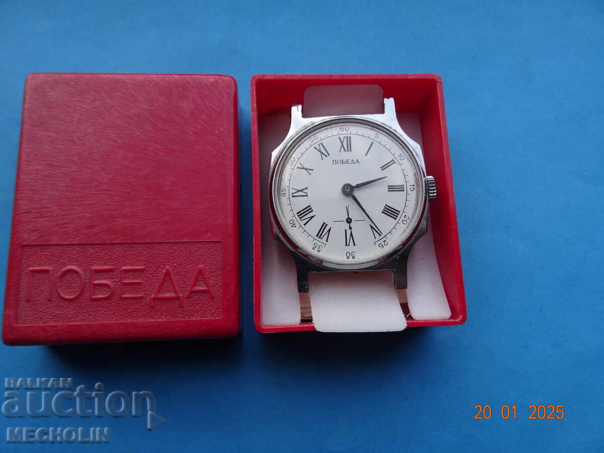 Аукцион руски КОЛЕКЦИОНЕРСКИ ЧАСОВНИК ПОБЕДА НОВА Аукцион руски КОЛЕКЦИОНЕРСКИ ЧАСОВНИК ПОБЕДА НОВА