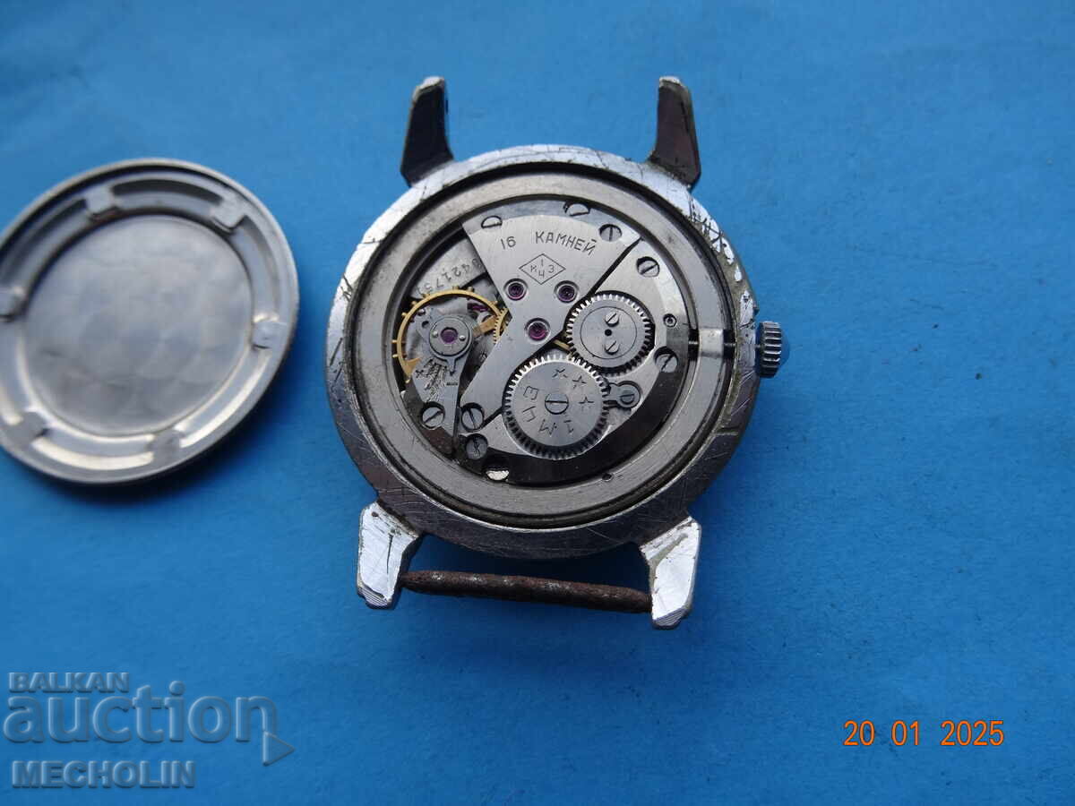 Russian KIROVSKY COLLECTOR'S WATCH with price 35.00 BGN | € 17.90 Russian KIROVSKY COLLECTOR'S WATCH with price 35.00 BGN | € 17.90