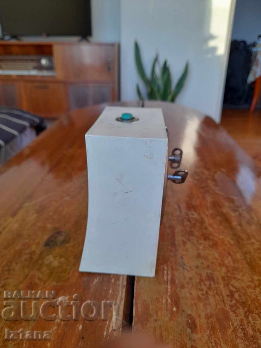 Παράδοση Παλιό ρολόι, ξυπνητήρι Sevani Παράδοση Παλιό ρολόι, ξυπνητήρι Sevani