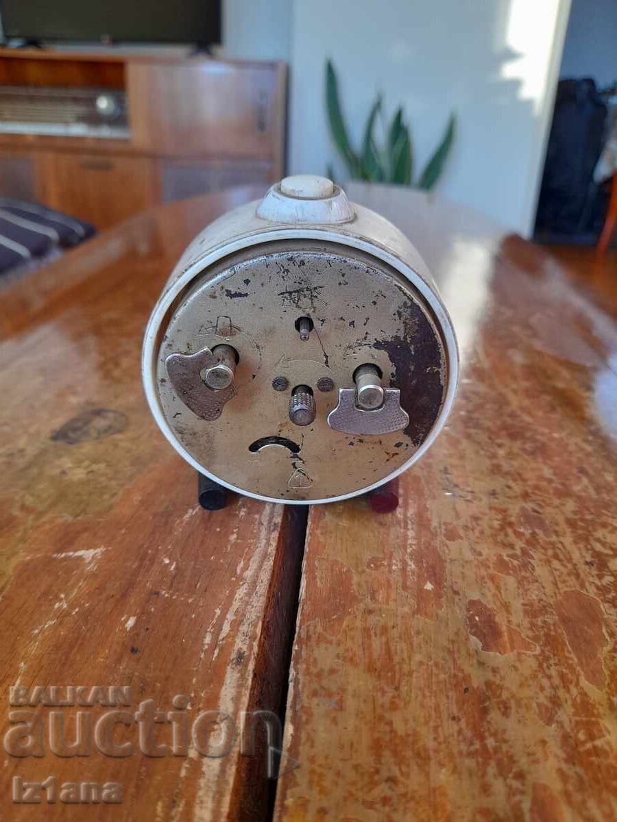 Παράδοση Παλιό ρολόι, ξυπνητήρι Ruhla Παράδοση Παλιό ρολόι, ξυπνητήρι Ruhla