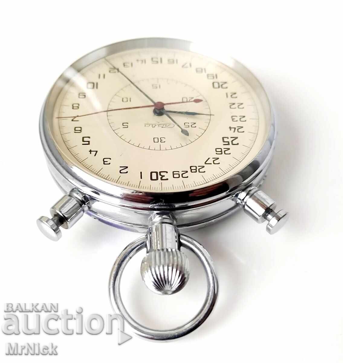 Auction Slava chronometer, very well preserved, working correctly Auction Slava chronometer, very well preserved, working correctly
