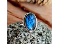 5618 Silver ring with Labradorite