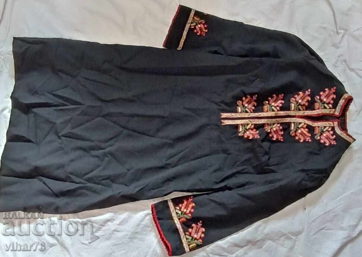 Sukman-tunic with price 219.99 BGN | € 112.48 Sukman-tunic with price 219.99 BGN | € 112.48