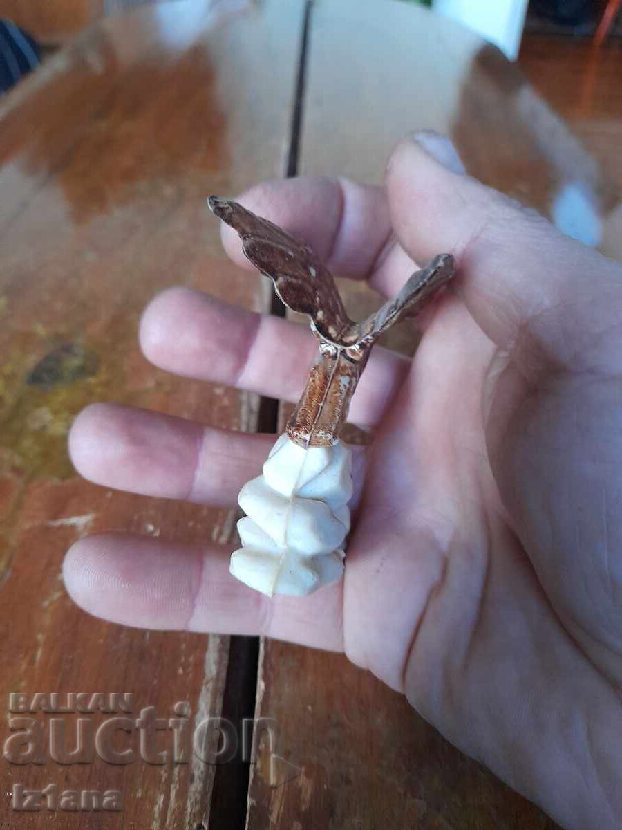 Доставка на Стара фигурка Орел Доставка на Стара фигурка Орел