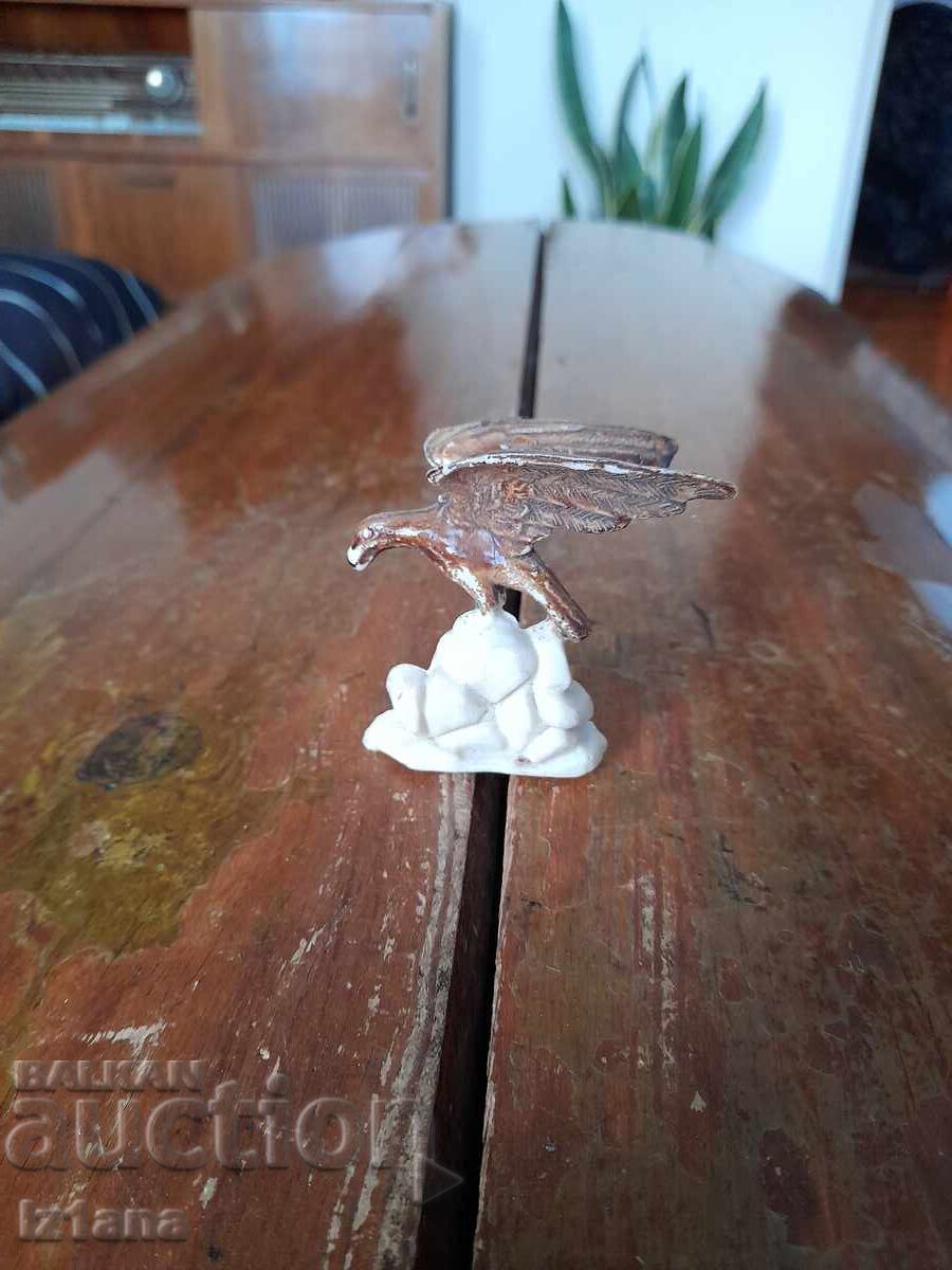 Стара фигурка Орел Стара фигурка Орел