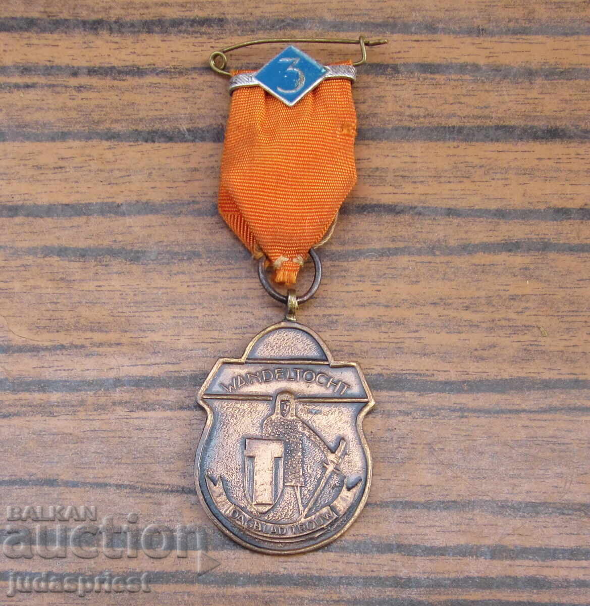 παλιό σήμα παραγγελίας μεταλλίων Ολλανδίας με ιππότη και κορδέλα παλιό σήμα παραγγελίας μεταλλίων Ολλανδίας με ιππότη και κορδέλα