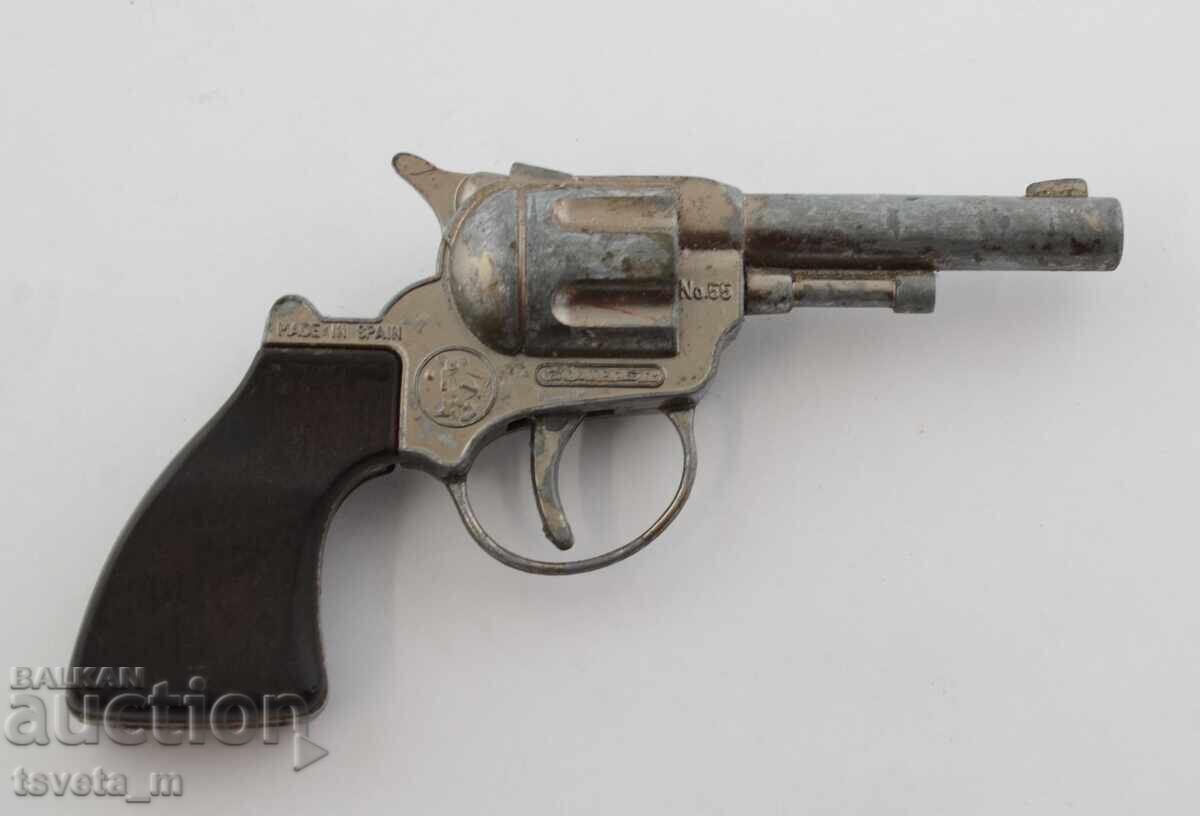 Metal gun, children's toys - works, Spain with price 10.00 BGN | € 5.11 Metal gun, children's toys - works, Spain with price 10.00 BGN | € 5.11