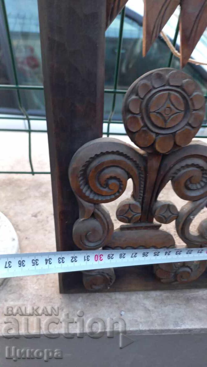 UNIQUE BULGARIAN WOOD CARVING SIGNED AND DATED - 7 UNIQUE BULGARIAN WOOD CARVING SIGNED AND DATED - 7