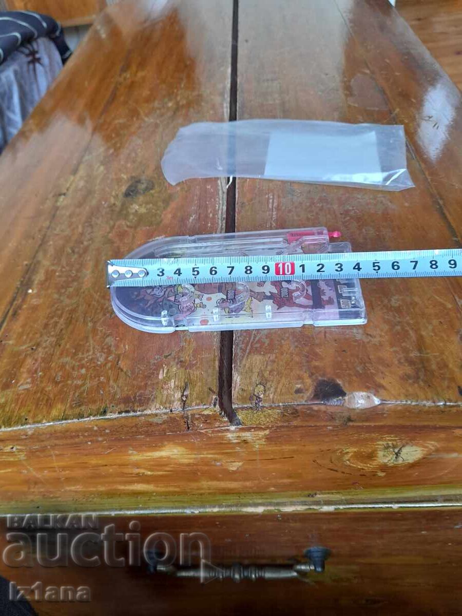 Un vechi joc de pinball pentru copii - 6