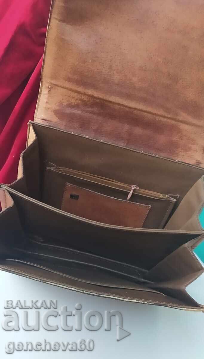 Δημοπρασία Πολυτελής τσάντα από δέρμα κροκόδειλου
