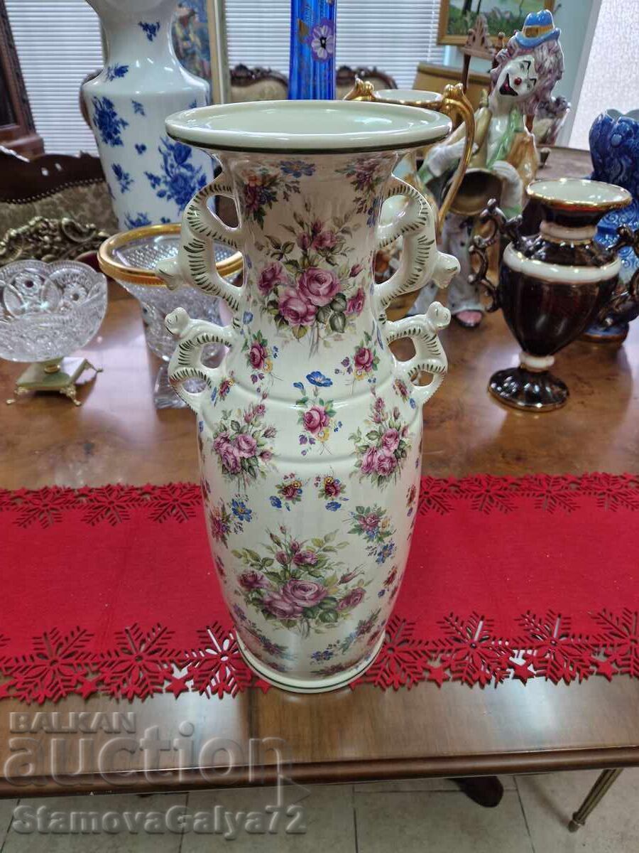 Unique large porcelain Belgian vase with price 266.00 BGN | € 136.00 Unique large porcelain Belgian vase with price 266.00 BGN | € 136.00