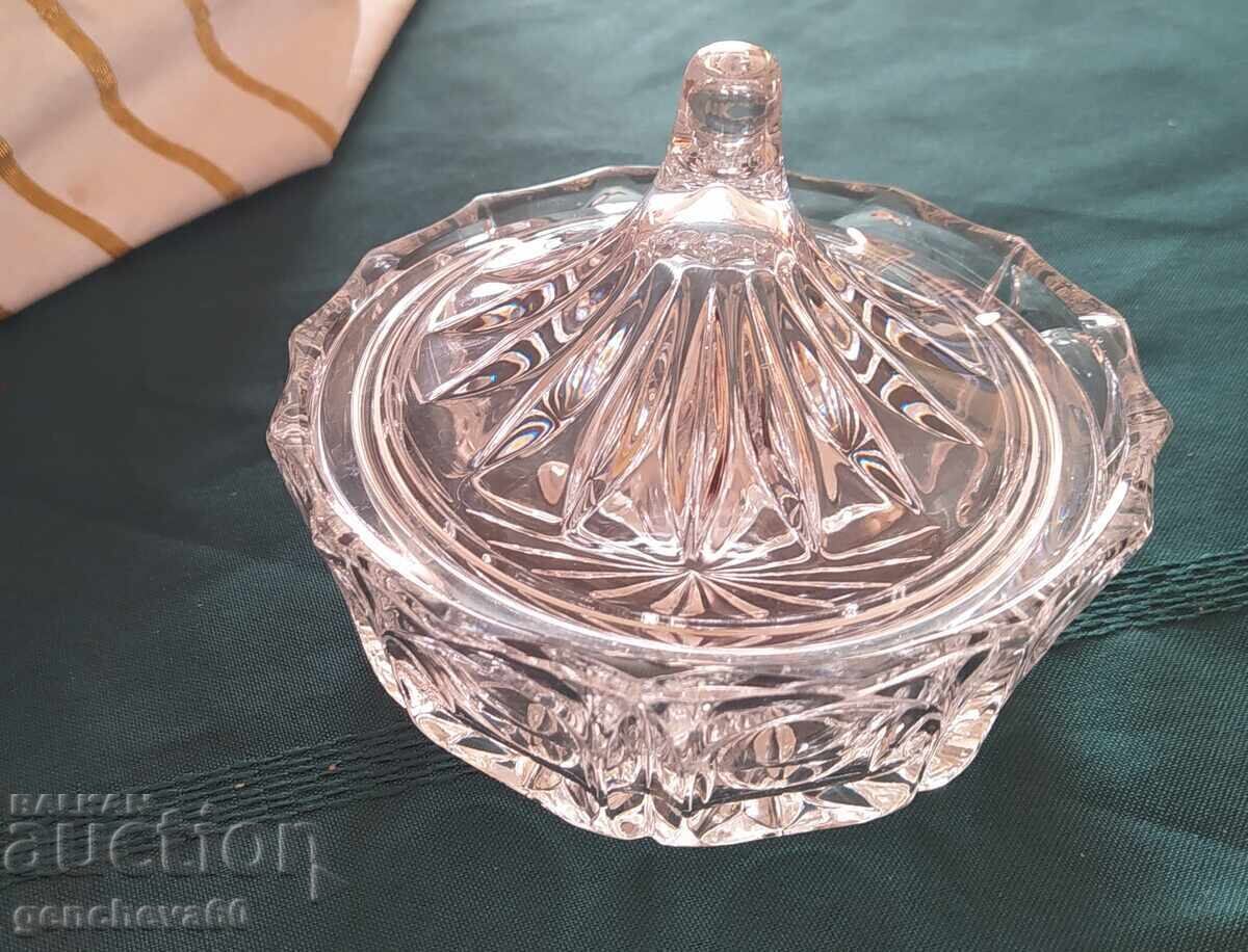 Crystal container with lid bonbonniere - 6 Crystal container with lid bonbonniere - 6