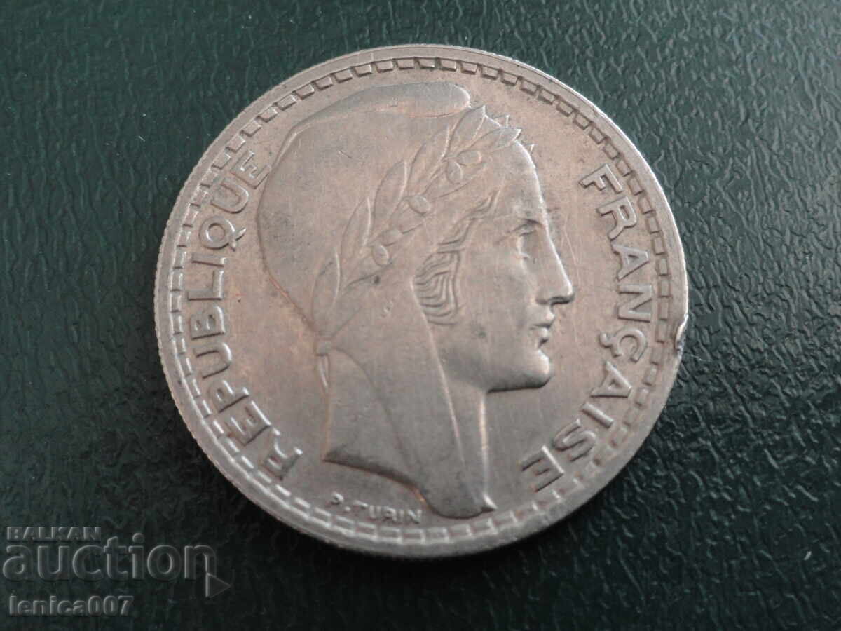 Delivery of France 1947 - 10 francs Delivery of France 1947 - 10 francs