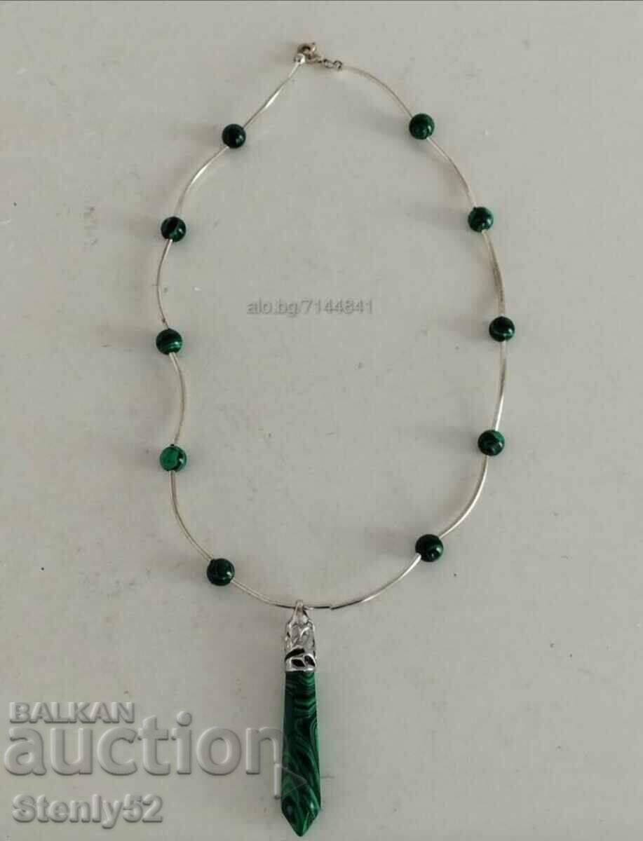 Κολιέ με φυσική πέτρα. με τιμή 25.00 BGN | € 12.78 Κολιέ με φυσική πέτρα. με τιμή 25.00 BGN | € 12.78