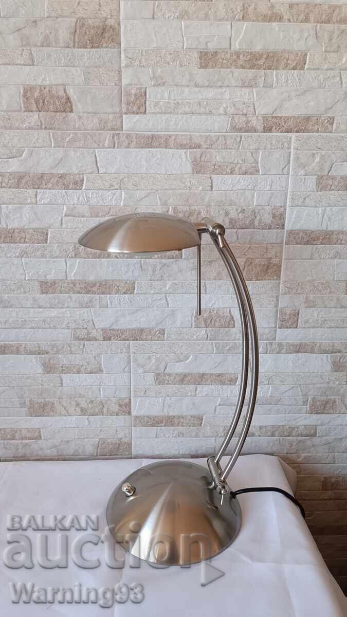 Delivery of Desk lamp with dimming function - 100W Delivery of Desk lamp with dimming function - 100W