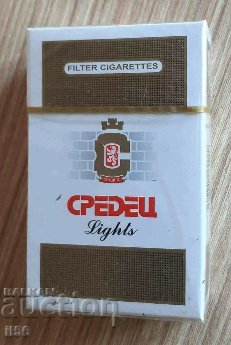 Auction  "SREDETS" CIGARETTES Lights - unopened box
