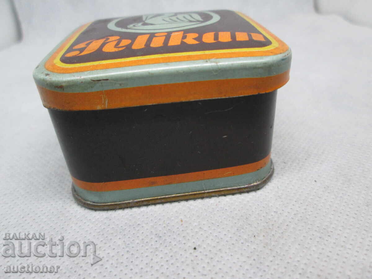 OLD METAL BOX PELICAN-PELIKAN-2 with price 30.00 BGN | € 15.34
